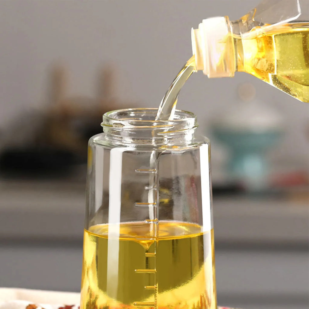 Transparent Oil Dispenser Bottle with Measurement Scale – Kitchen Cooking Oil Pourer